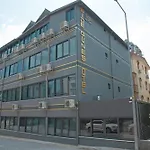 Side Guenes Otel