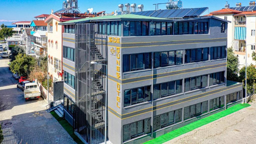 Guenes Hotel