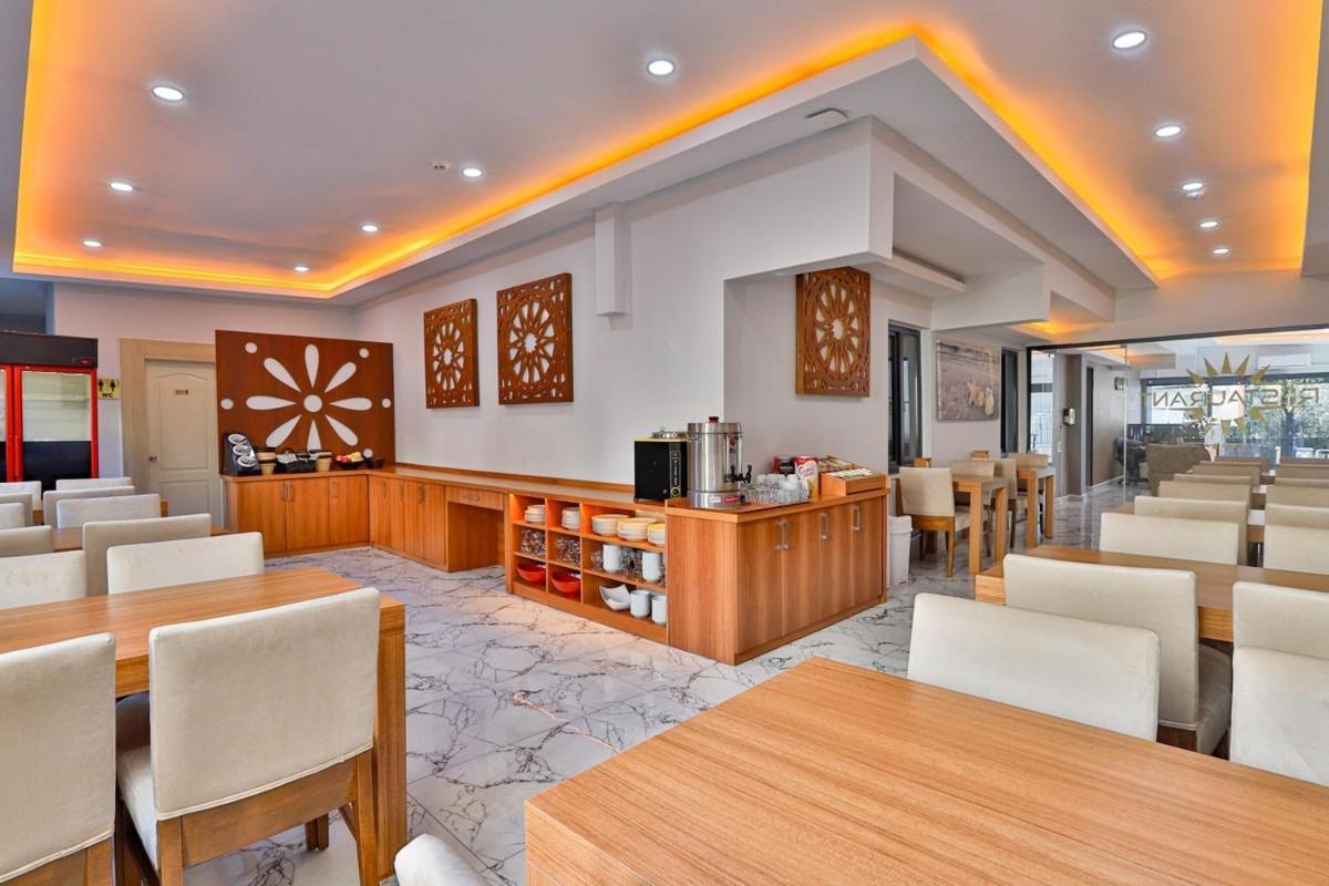Hotel Guenes
